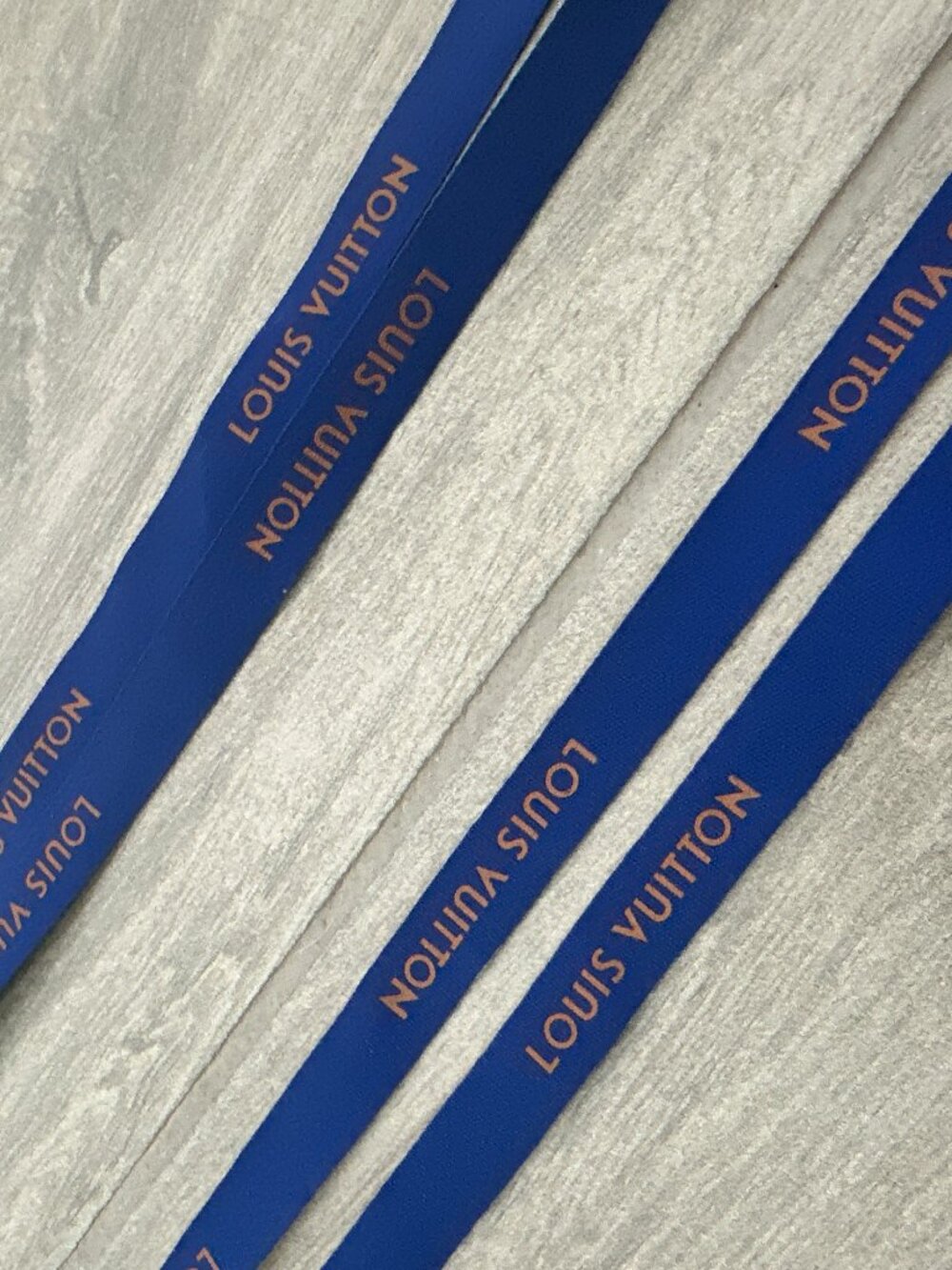 Louis Vuitton Ribbon 2 Sets - Gift Bag Ribbons - Picture 3 of 4